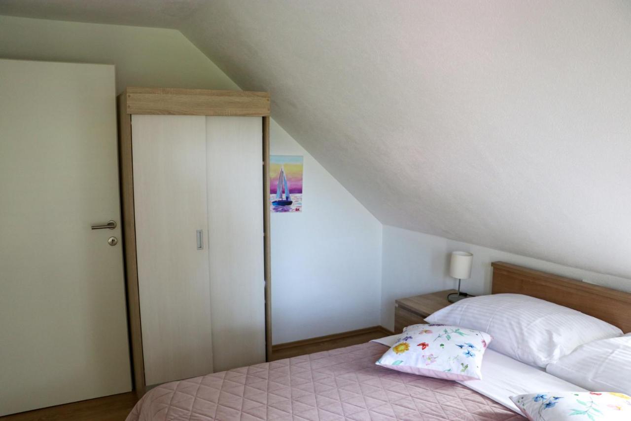 Apartment Filomena Smoljanac Eksteriør billede