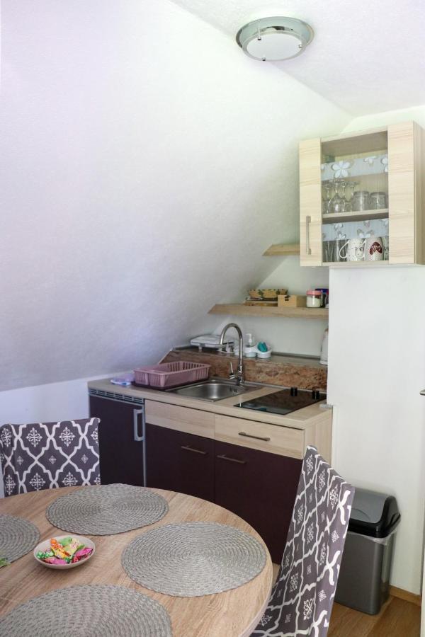 Apartment Filomena Smoljanac Eksteriør billede