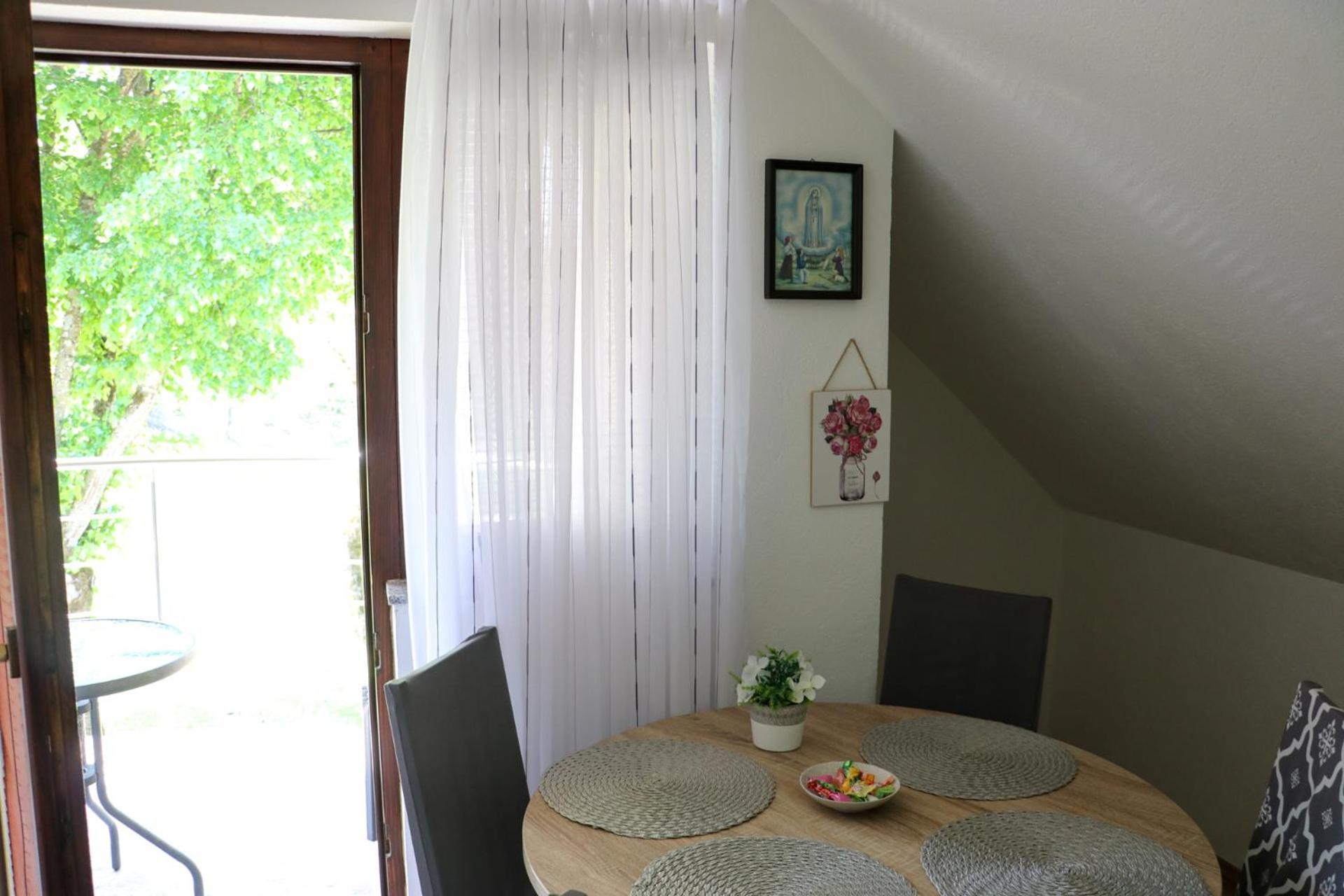 Apartment Filomena Smoljanac Eksteriør billede